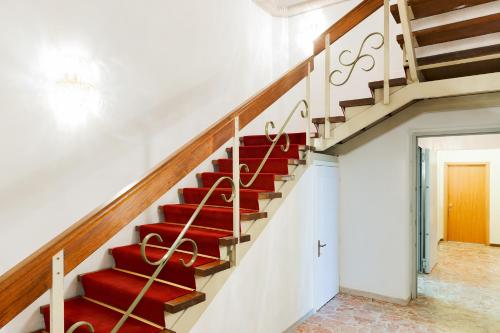 Hotel St. James - image 7