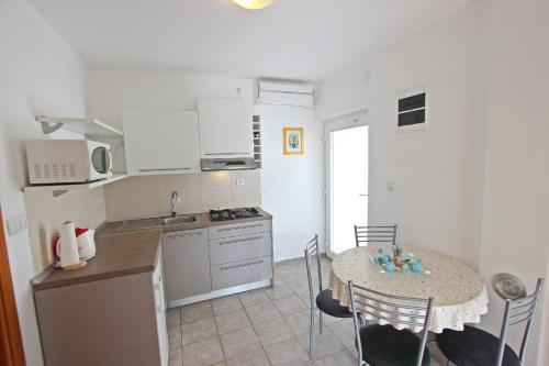 Apartments Josip in Murter