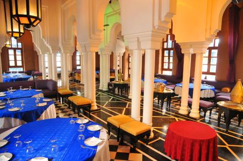 Food and beverages, El Pueblo Tamlelt near Restaurant Daffy
