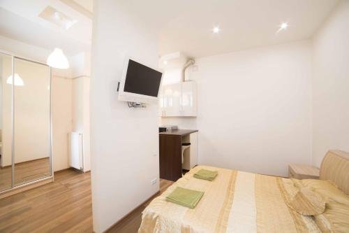 Chornovola 11 Apartment Lviv Centre - image 2