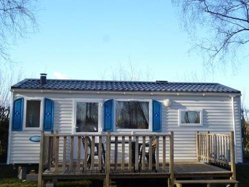 2 bedrooms, 4 beds
