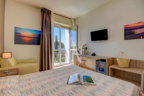 Hotel Miramar in Colombare