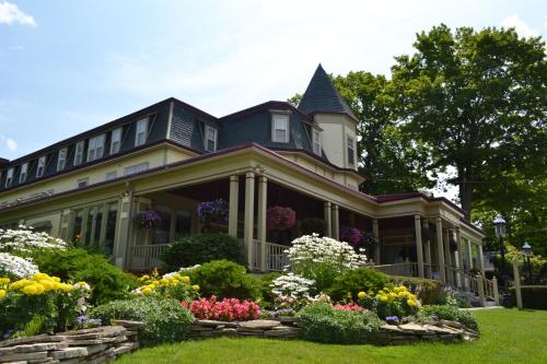 Stafford's Bay View Inn