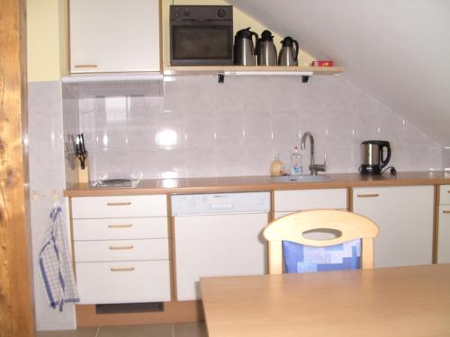 Konyha, Haus Bergblick in Hohe Wand