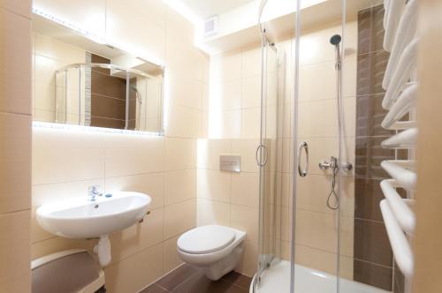 Willa Alpejska - basen, jacuzzi e-rowery w cenie przy min 2 nocach – Wisla, IN