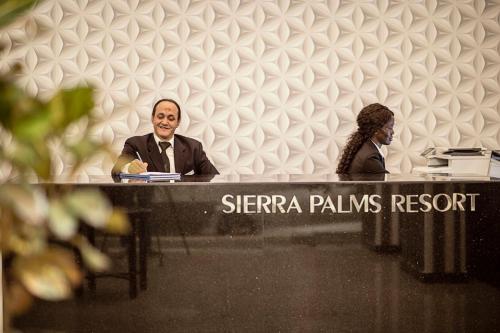 Sierra Palms Resort - image 3