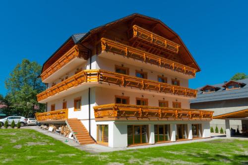 Willa Alpejska - basen, jacuzzi e-rowery w cenie przy min 2 nocach – Wisla, IN