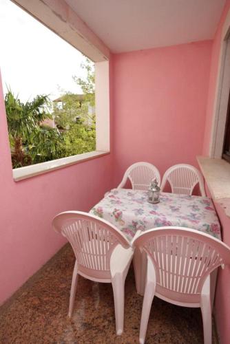 Family friendly apartments with a swimming pool Rovinj - 3394 - image 3