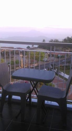 Best Places to Stay in Tagaytay City, Airbnb Tagaytay City, Top Hotels