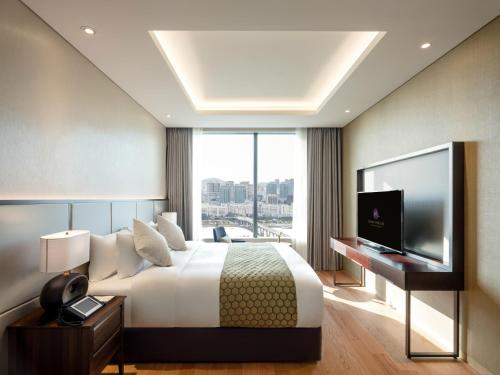 グランド メルキュール アンバサダー ホテル アンド レジデンシーズ ソウル ヨンサン - ソウル ドラゴン シティDeluxe Suite 1 Bedroom With 1 King Bed