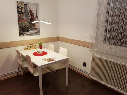 Garden Apartment Donau-City (P&R) - main image