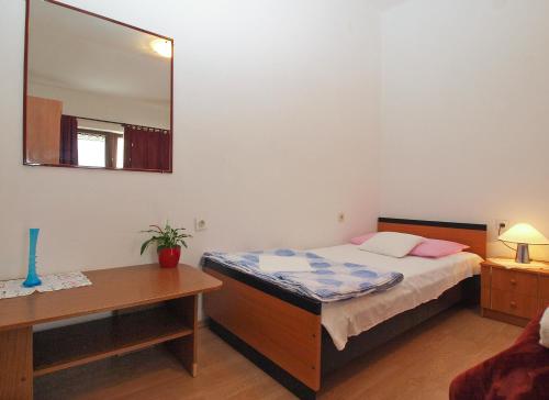 Apartment Vladimira 1569 - image 9