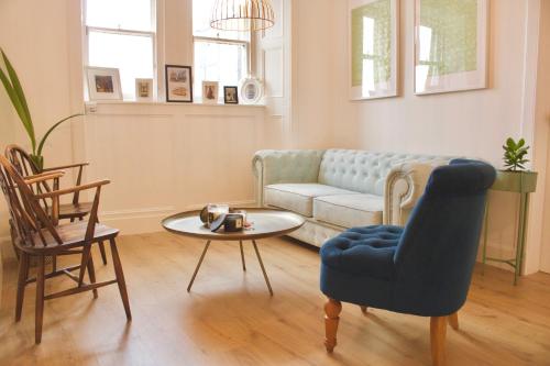 Castle View Apartment Sleeps 6, Murrayfield, Edinburgh and the Lothians