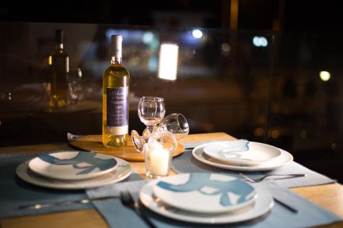 Yianna's Flat Yianna's Flat