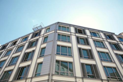 Exterior view, Mama Shelter Marseille in 06. Castellane et Préfecture