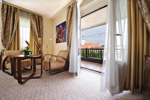 Junior Suite with Terrace