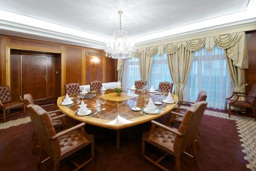 مركز الأعمال, Hotel Devin in براتيسلافا