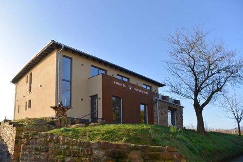 Exterior view of Vinotel Dollt-Kern