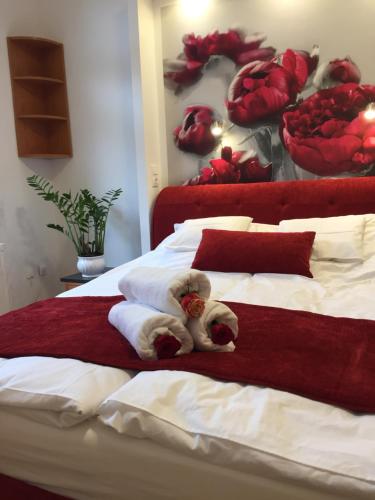  Rose Bed in Budapest