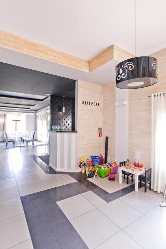 Ресторан, Hotel Sulbin in Гарволін