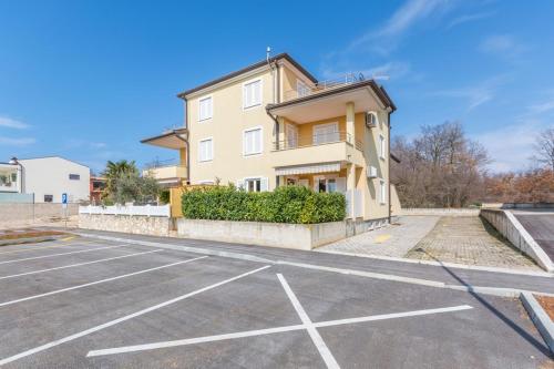  Apartment Mirjana, Pension in Novigrad