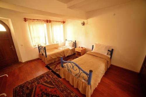 Cave seasons deluxe hotel - image 6