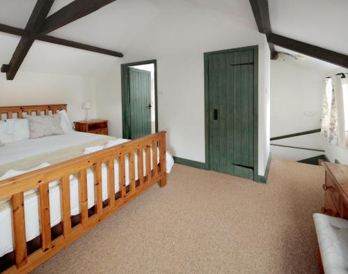 Long Barn Holiday Cottages - Photo 8 of 20