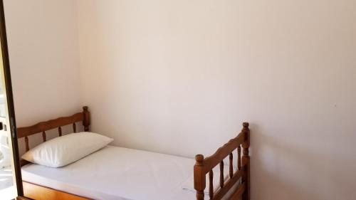 Basic Triple Room image 4
