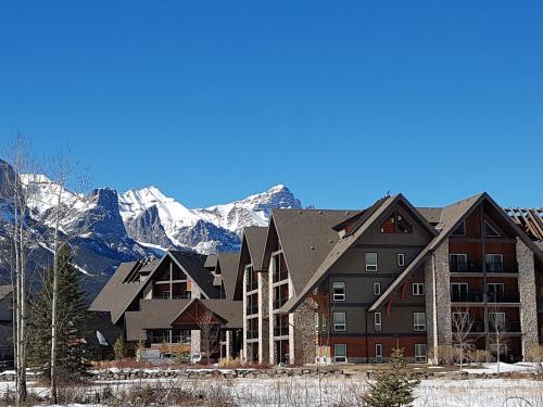 Paradise Resort Club and Spa - Hotel - Canmore