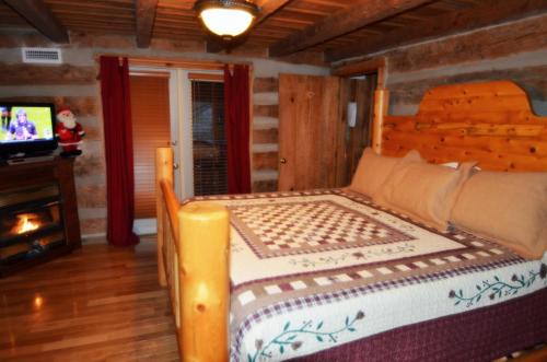 Huckleberry Inn 4 bedroom