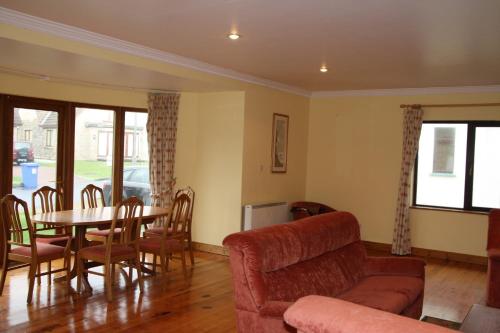 Galway Bay Lodge - main image