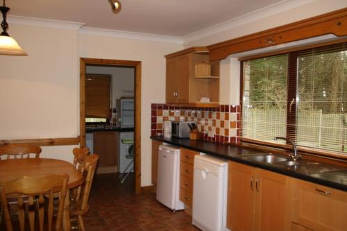 Galway Bay Lodge - image 10