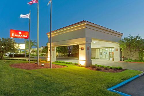 luxury hotels in Illinois