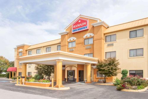 Ramada Limited Decatur - Hotel - Forsyth