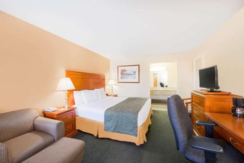 King Studio Suite, Non-Smoking