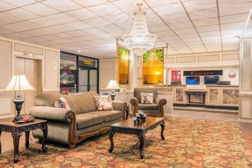 Ramada by Wyndham Paintsville Hotel & Conference Center