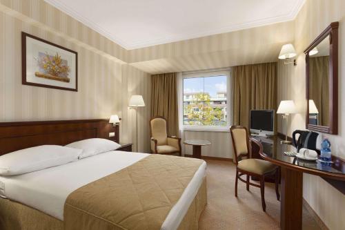 Ramada Hotel & Suites by Wyndham Bucharest North - image 11