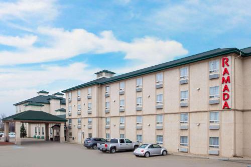 Ramada by Wyndham Red Deer Hotel & Suites