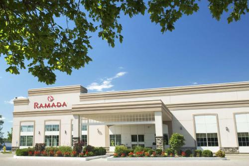 Ramada by Wyndham Trenton - Hotel
