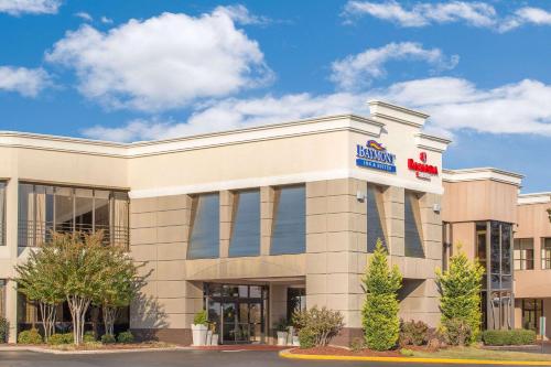 . Ramada Plaza by Wyndham Fayetteville Fort Bragg Area