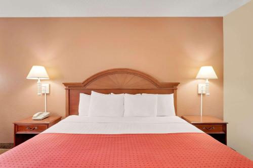 Ramada by Wyndham Provo Ramada by Wyndham Provo