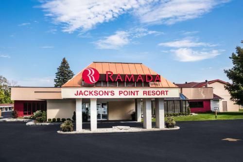 Ramada by Wyndham Jackson's Point - Accommodation - Georgina