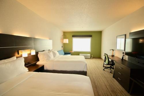 Holiday Inn Express & Suites - Kirksville - University Area, an IHG Hotel