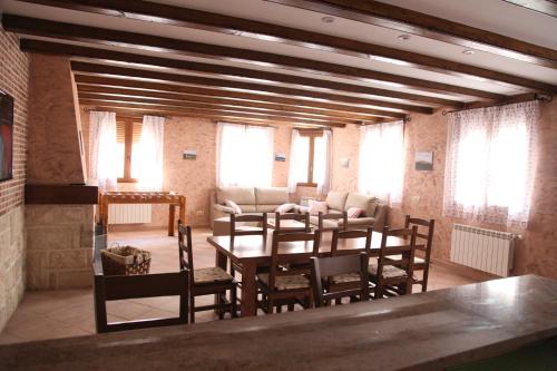 Casa Rural La Fragua in เลกาเนส