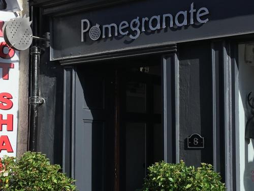 入口, Pomegranate in 科爾福德中心
