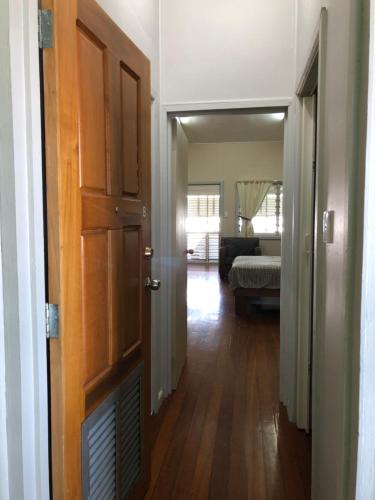 vhod, Access Units in Honiara