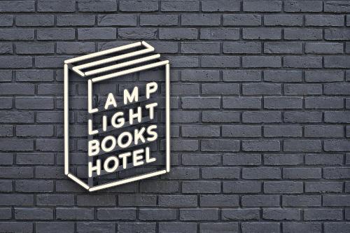 ランプライトブックスホテル名古屋/LAMP LIGHT BOOKS HOTEL nagoya