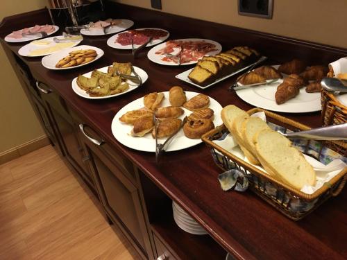 Hotel Campoamor - image 2