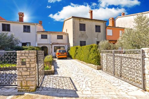 Apartment Milena 1560 1