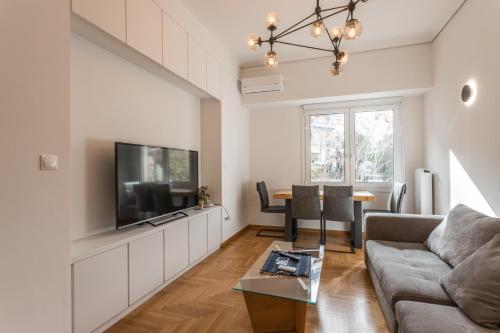 Pagrati 2bdr Flat, Atény (fotografie 9)